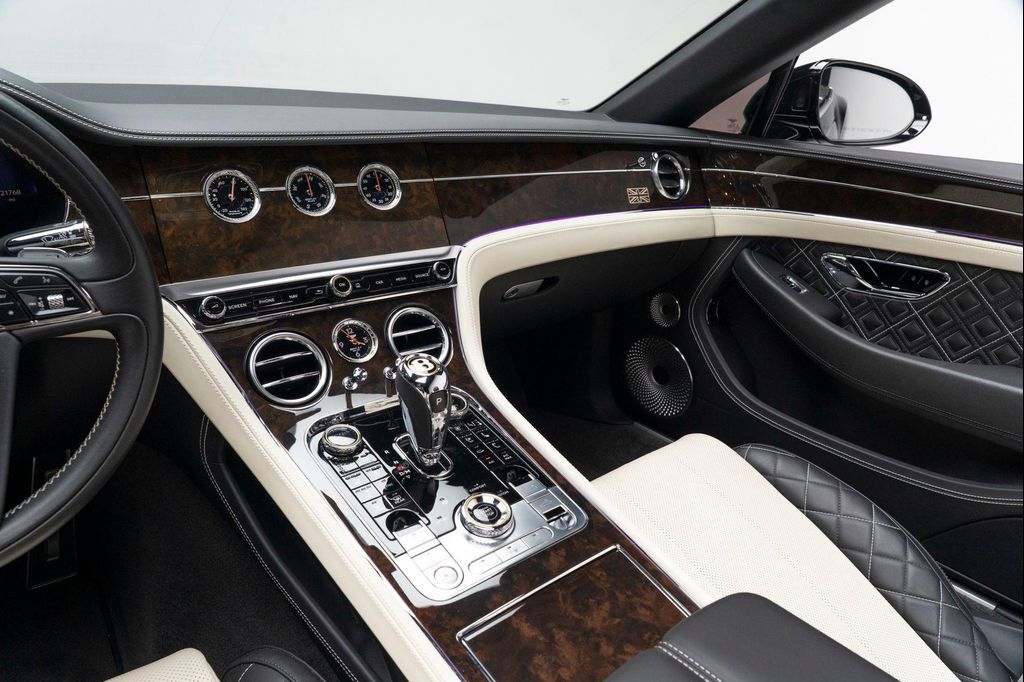 2020 Bentley CONTINENTAL GT FIRST EDITION 缩略图 30