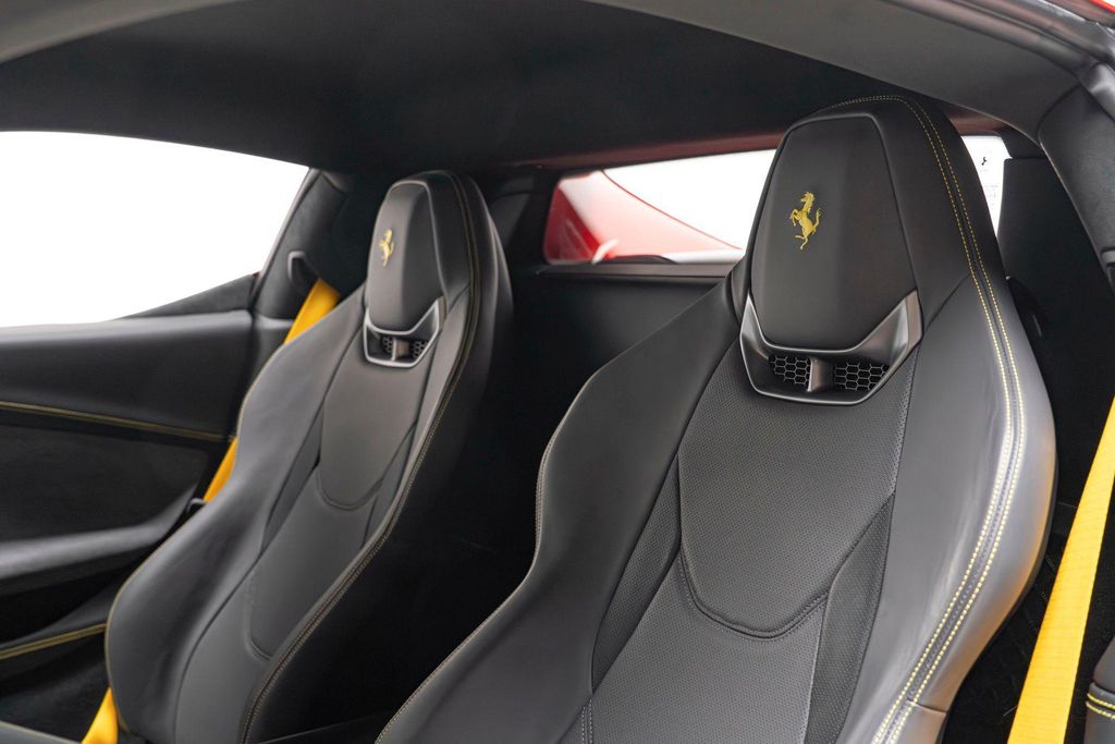 2023 Ferrari 296 GTB BASE — миниатюра 18
