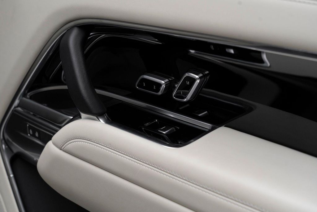 2025 LAND Rover RANGE ROVER P400 SE 缩略图 34