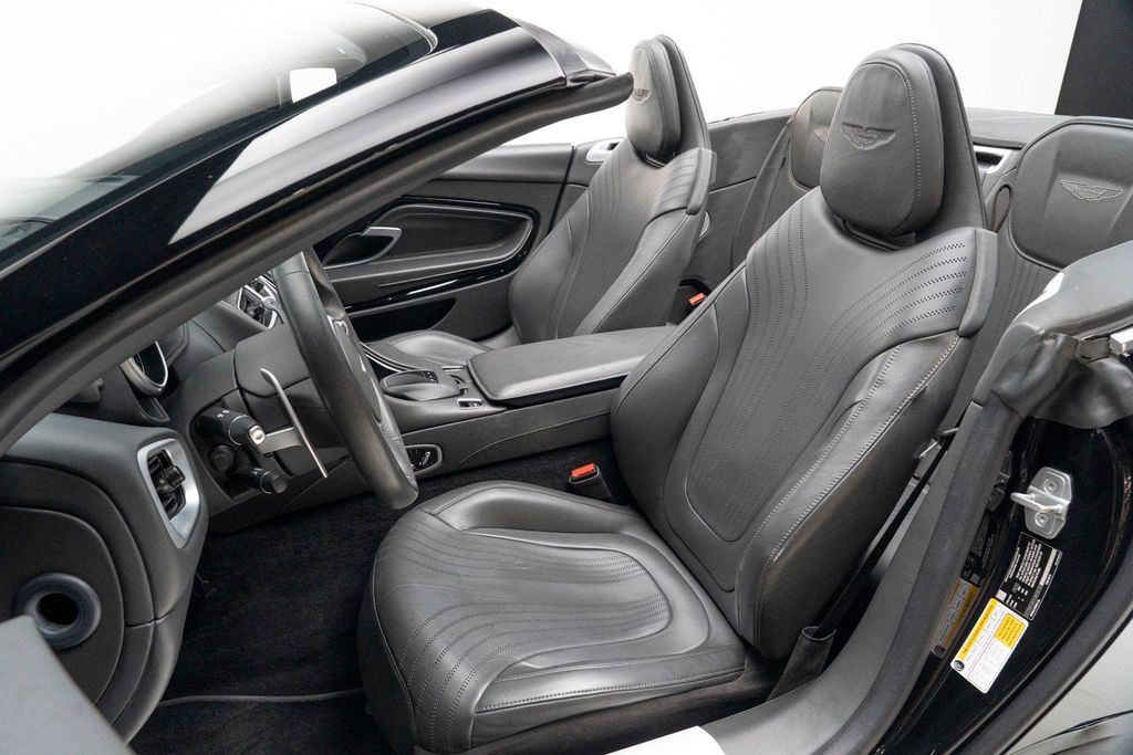 2020 Aston Martin DB11 VOLANTE 照片 16