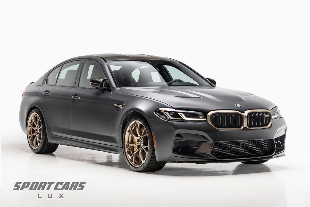 2022 BMW M5