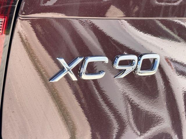 2026 Volvo XC90 B5 CORE photo 10