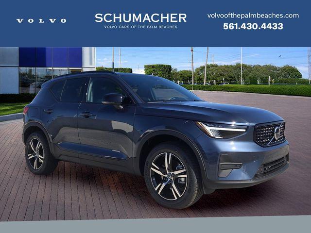 New 2026 Volvo XC40 B5 Core