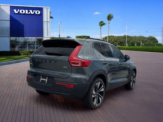 2026 Volvo XC40 B5 ULTRA photo 7