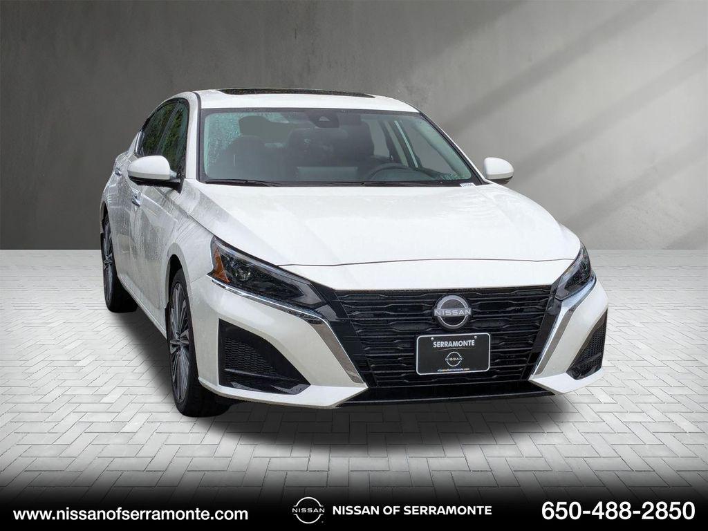 New 2025 Nissan Altima 2.5 SL