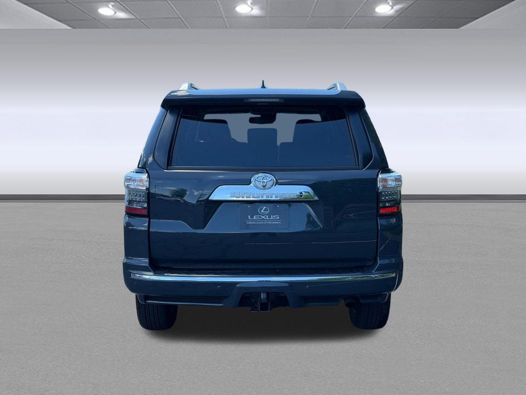صورة 10 لـ 2024 Toyota 4RUNNER LIMITED