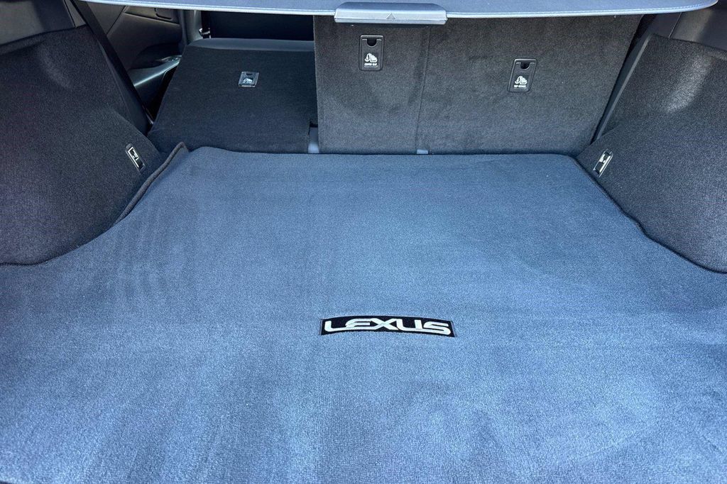 صورة مصغرة 23 لـ 2026 Lexus RX 350 PREMIUM