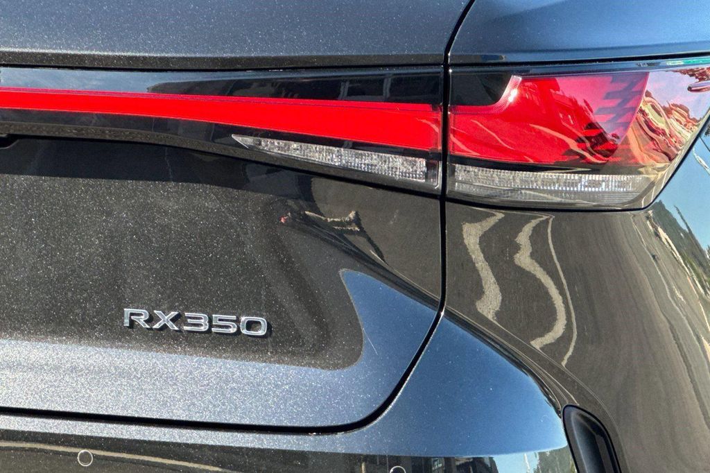 صورة مصغرة 28 لـ 2026 Lexus RX 350 PREMIUM