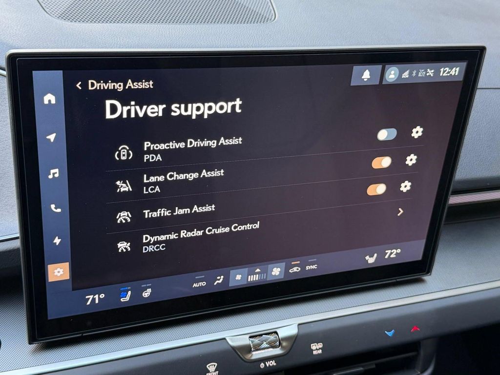 صورة مصغرة 26 لـ 2026 Lexus ES 500E PREMIUM AWD