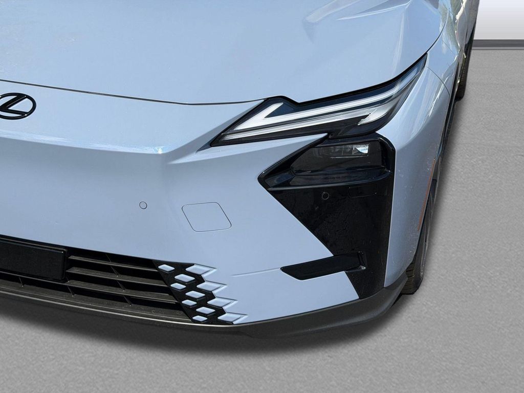 صورة مصغرة 12 لـ 2026 Lexus ES 500E PREMIUM AWD