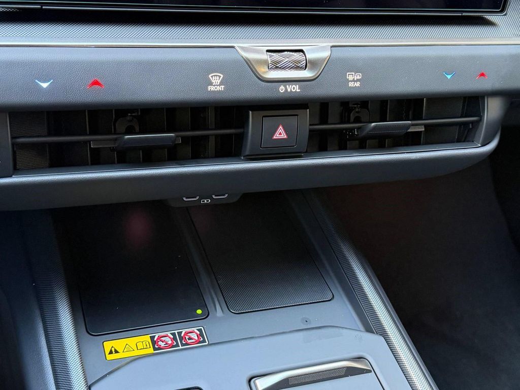 صورة مصغرة 20 لـ 2026 Lexus ES 500E PREMIUM AWD