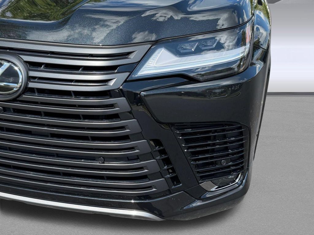 2026 Lexus LX 700H OVERTRAIL — фото 12