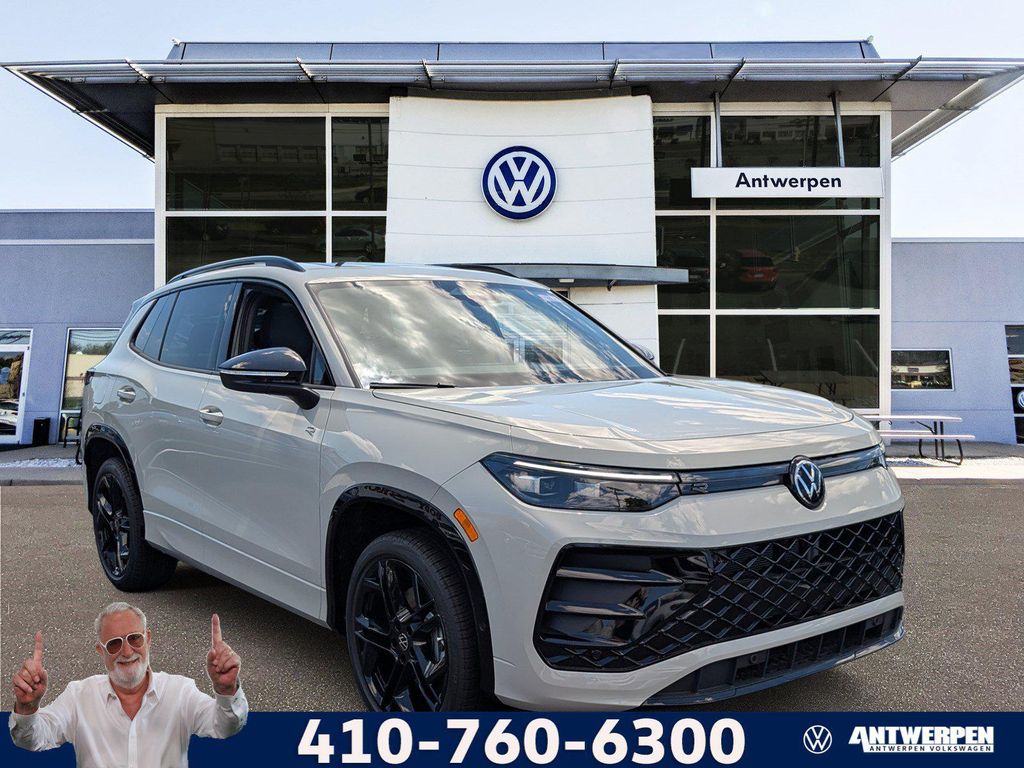 New 2026 Volkswagen Tiguan 2.0T SE R-Line Black 4MOTION