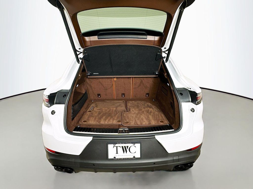 صورة مصغرة 38 لـ 2022 Porsche CAYENNE S