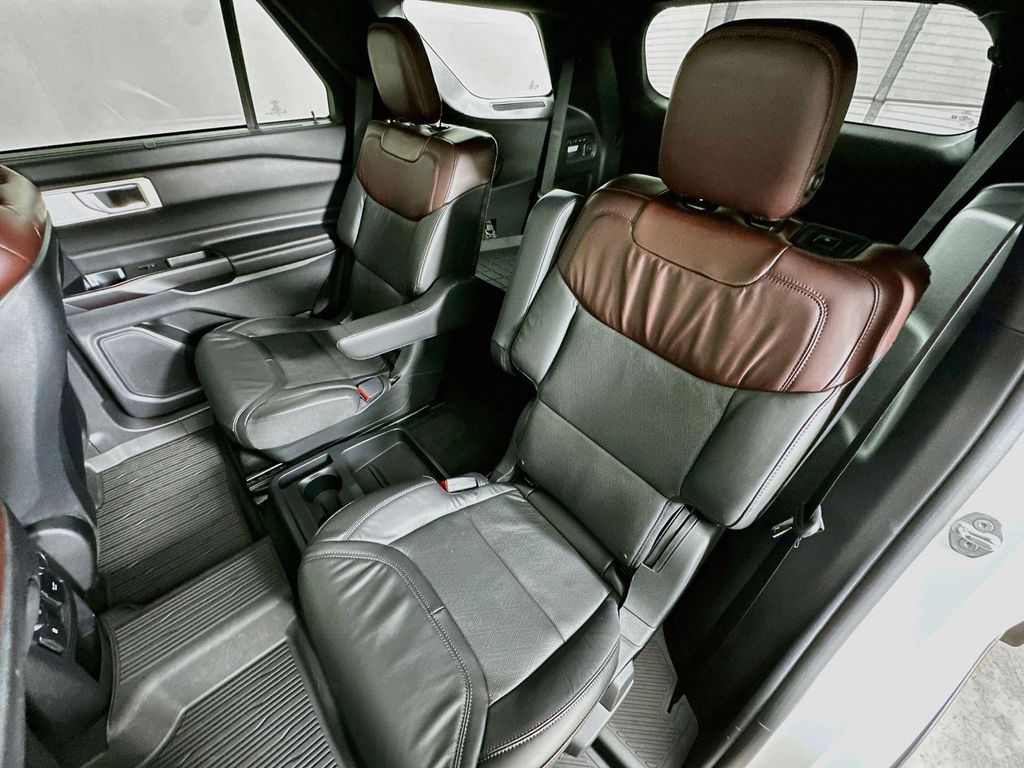 2020 FORD EXPLORER PLATINUM 照片 35