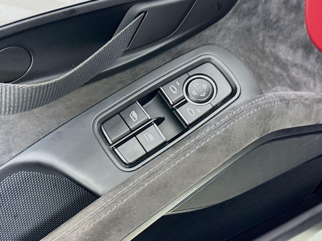 صورة مصغرة 16 لـ 2020 Porsche 718 SPYDER BASE
