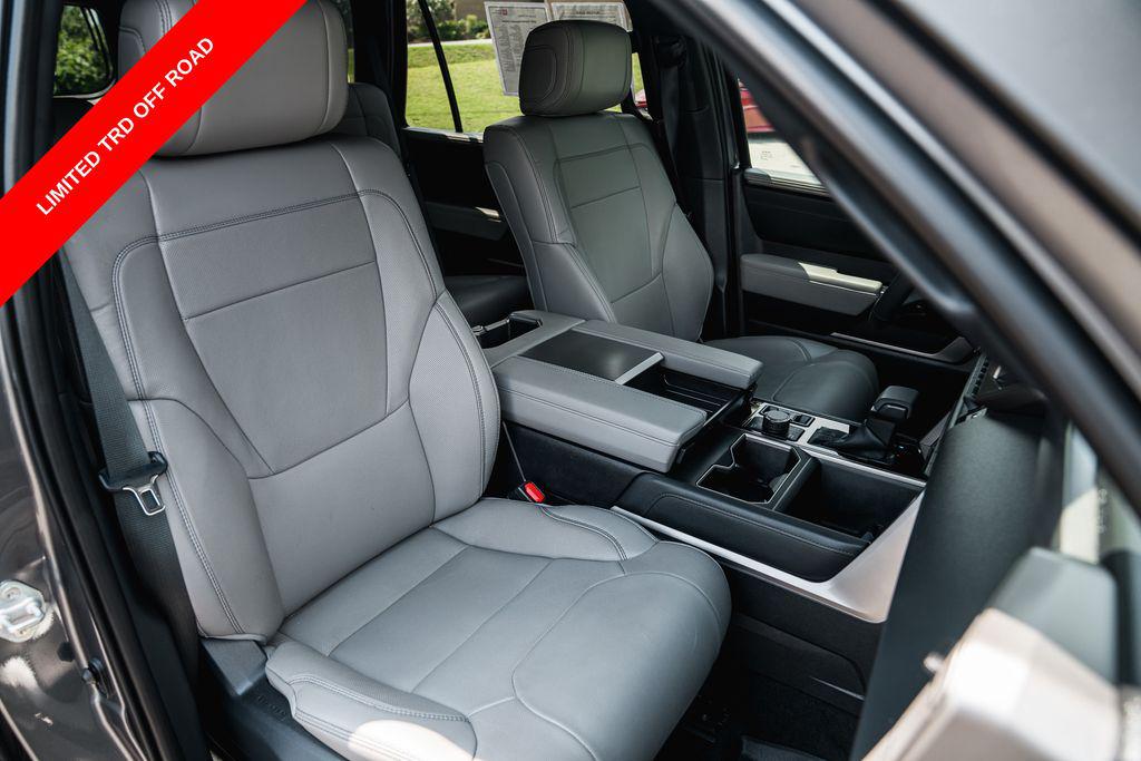 صورة مصغرة 30 لـ 2026 Toyota SEQUOIA LIMITED