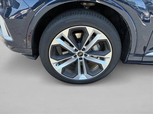 صورة 9 لـ 2023 AUDI Q7 55 PREMIUM PLUS