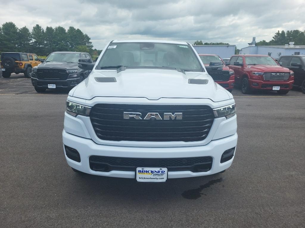 2027 RAM 1500 LARAMIE 照片 9