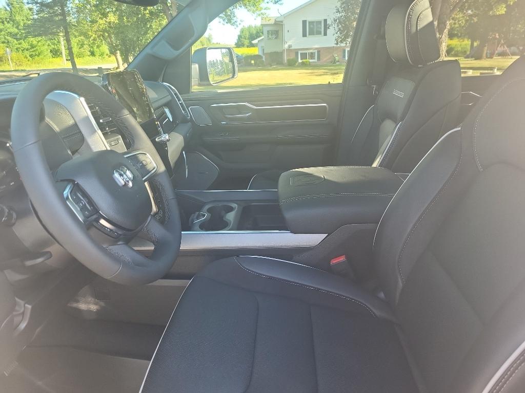 2026 RAM 1500 LARAMIE 缩略图 12