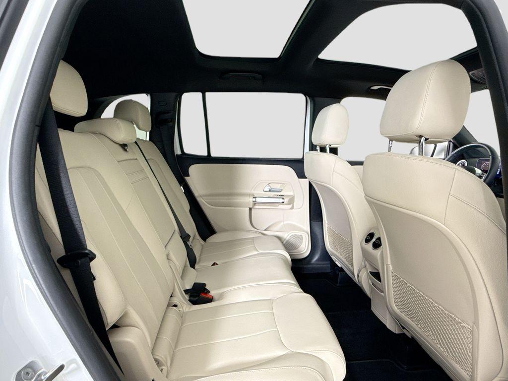 صورة مصغرة 15 لـ 2025 Mercedes-BENZ GLB