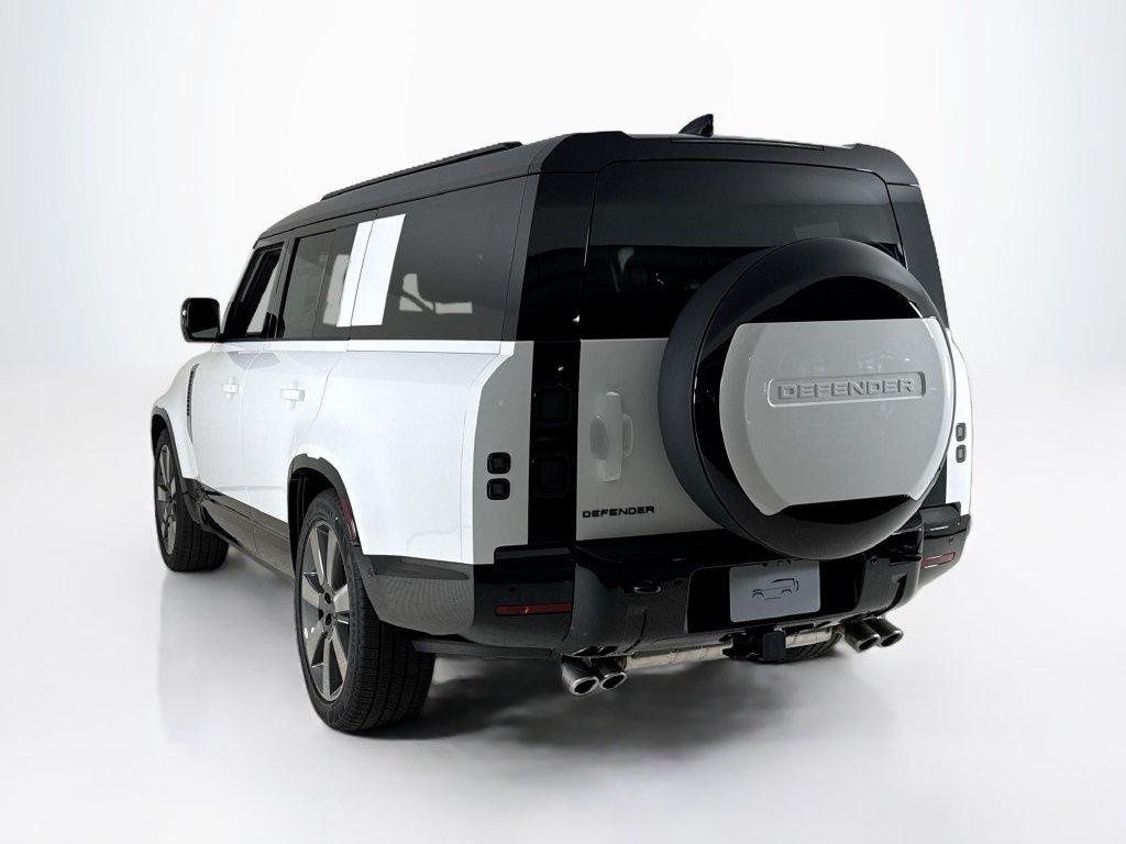 2026 LAND Rover DEFENDER P500 V8 — миниатюра 3