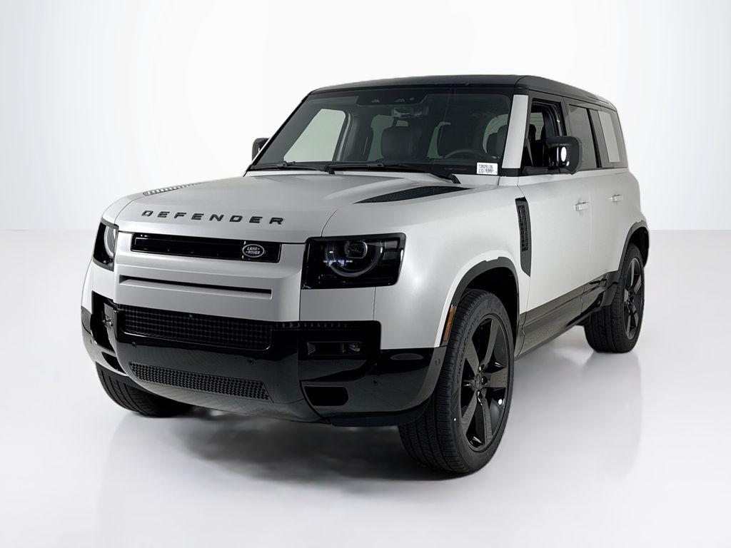 New 2026 Land Rover Defender P500 X-Dynamic SE