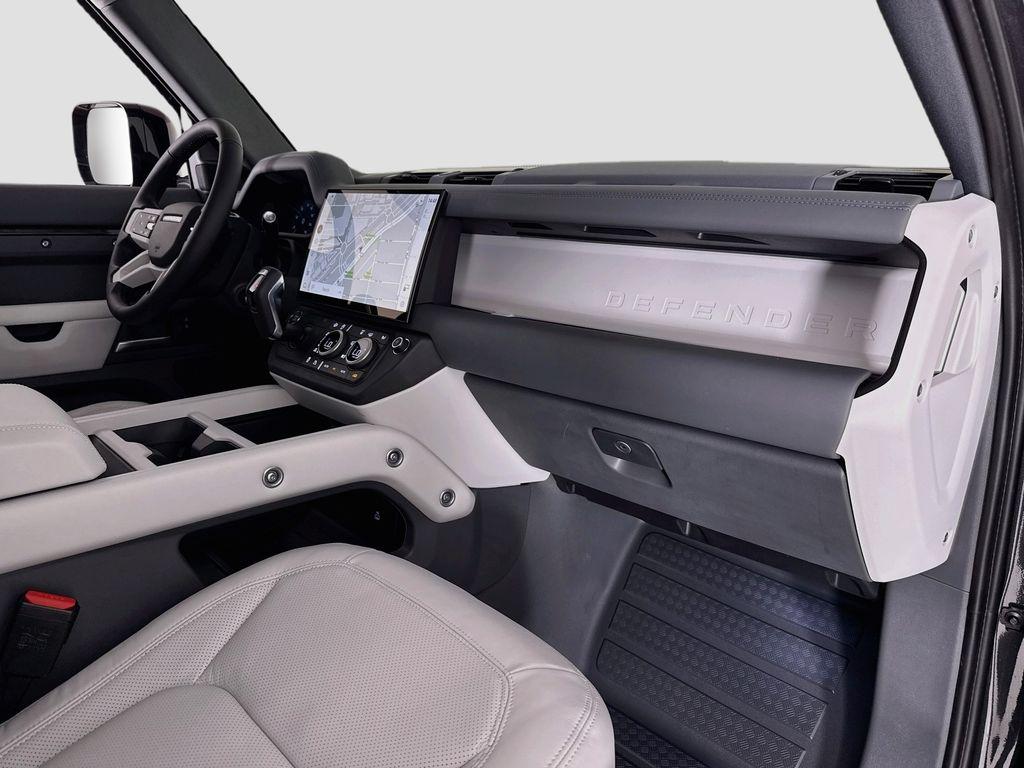 2026 LAND Rover DEFENDER P400 X-DYNAMIC SE — миниатюра 13