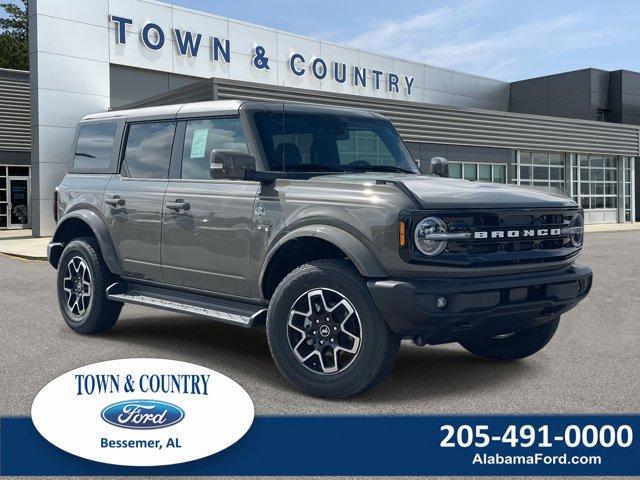 New 2025 Ford Bronco Outer Banks