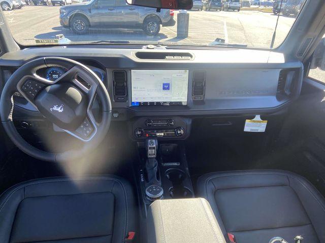 FORD BRONCO - 10