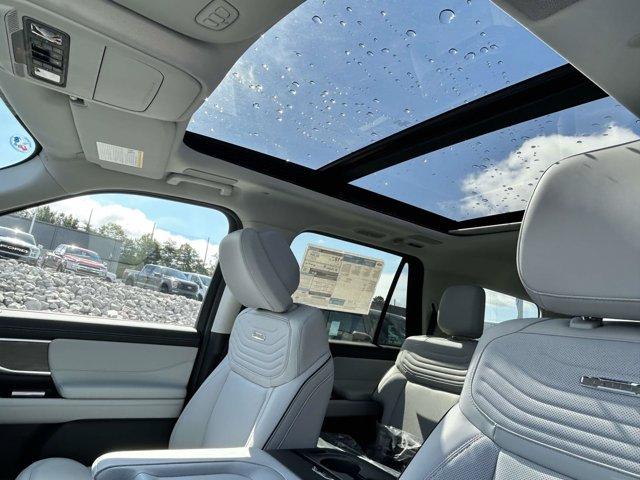 صورة 9 لـ 2026 FORD EXPEDITION PLATINUM