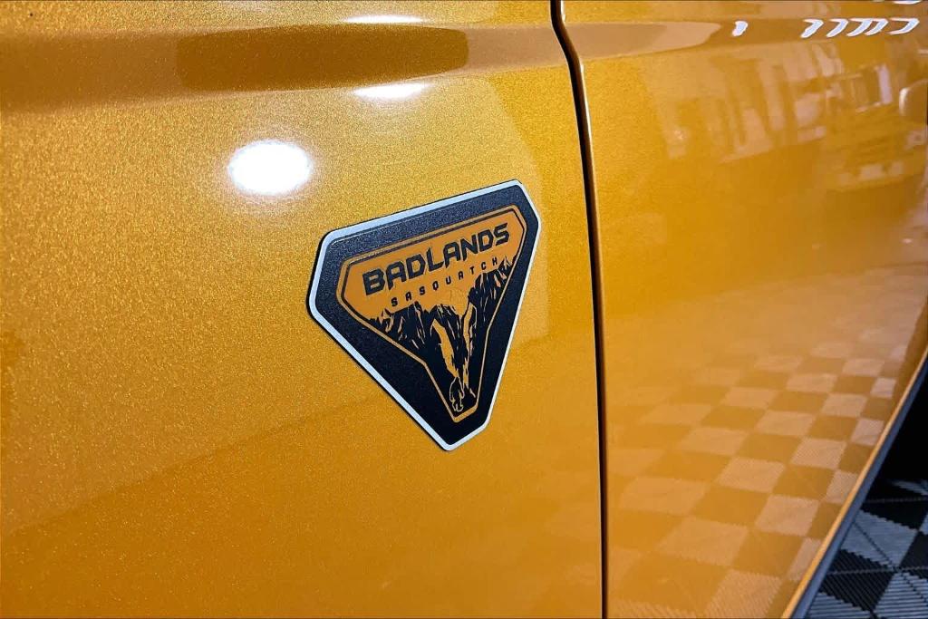 FORD BRONCO - 10