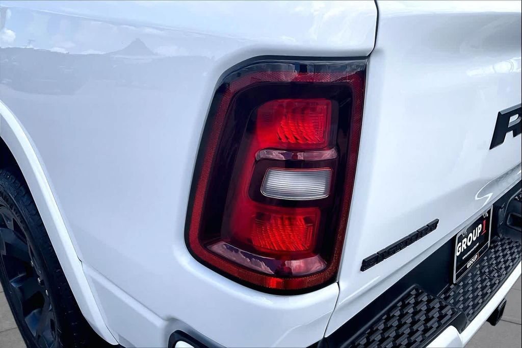 صورة مصغرة 28 لـ 2025 RAM 1500 BIG HORN/LONE STAR
