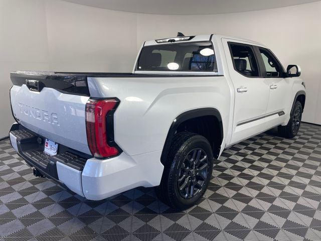 TOYOTA TUNDRA - 8