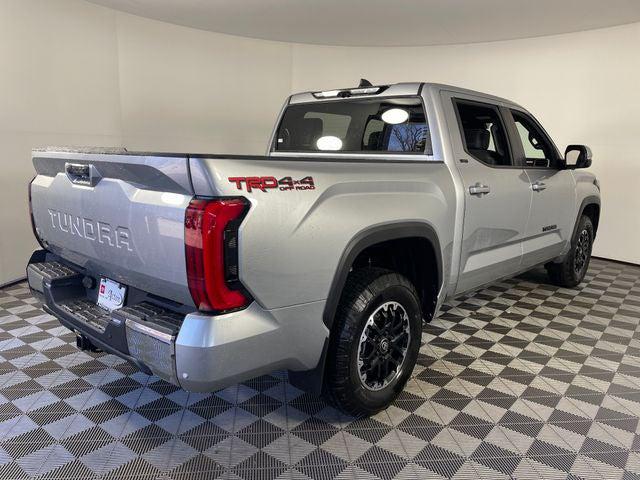 TOYOTA TUNDRA - 8