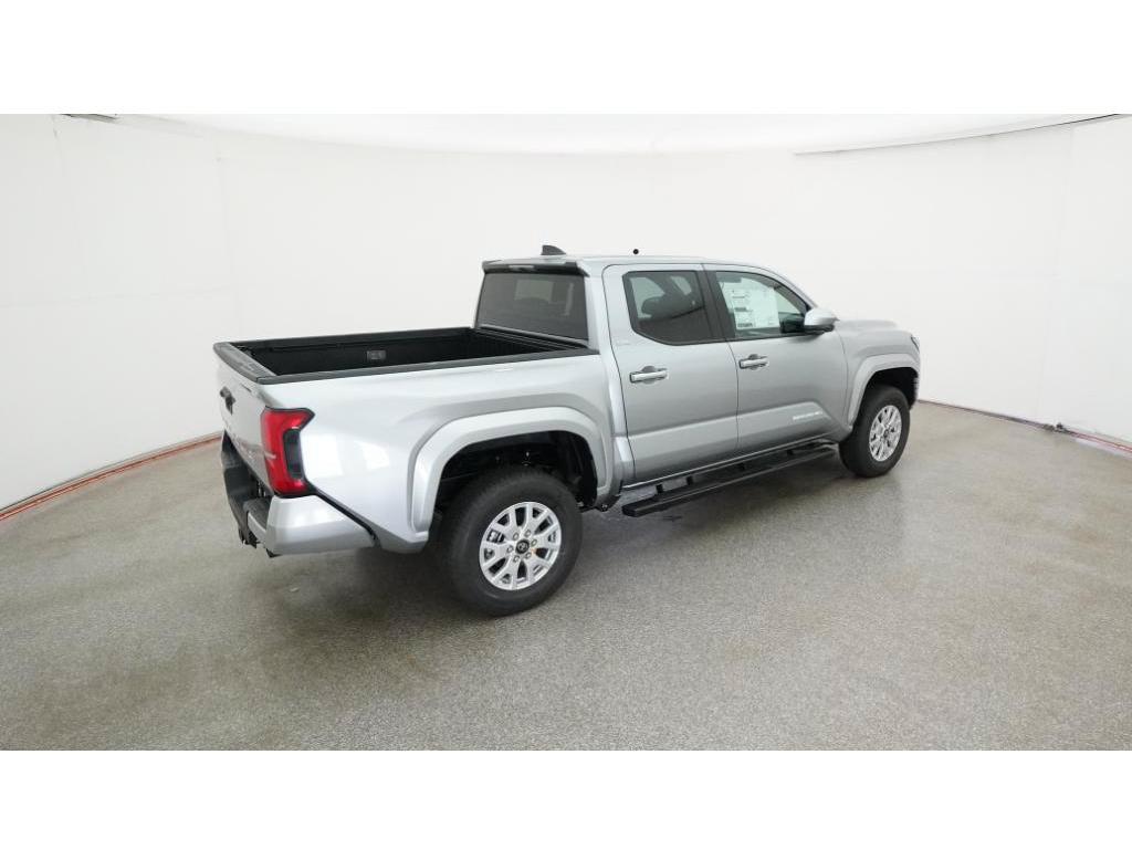 صورة 9 لـ 2026 Toyota TACOMA SR5