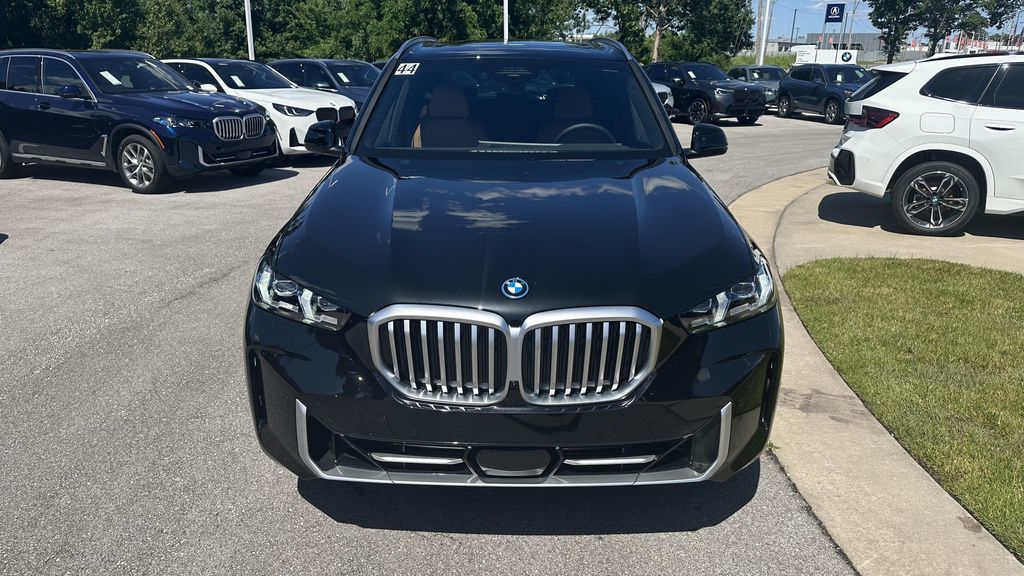 صورة 3 لـ 2026 BMW X5 PHEV XDRIVE50E