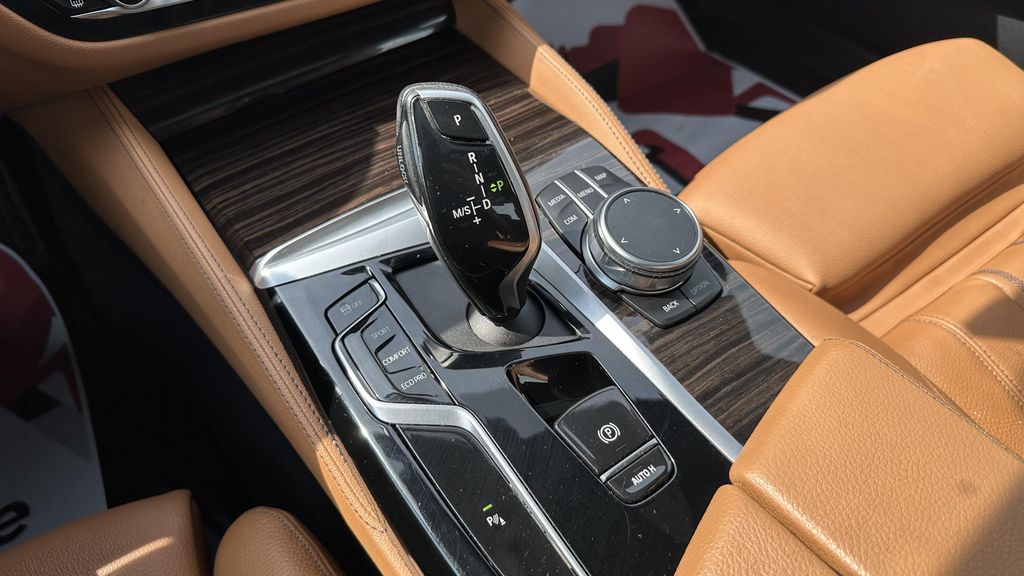 صورة مصغرة 27 لـ 2023 BMW 540 I XDRIVE