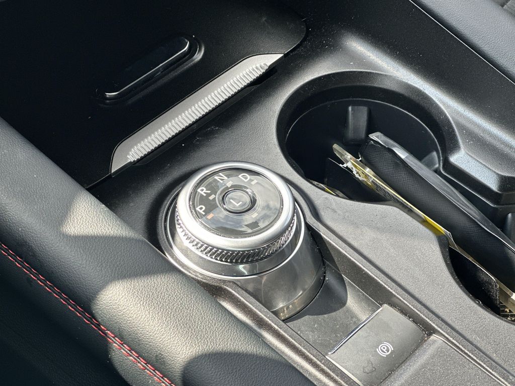 صورة مصغرة 24 لـ 2025 FORD EXPLORER ST-LINE