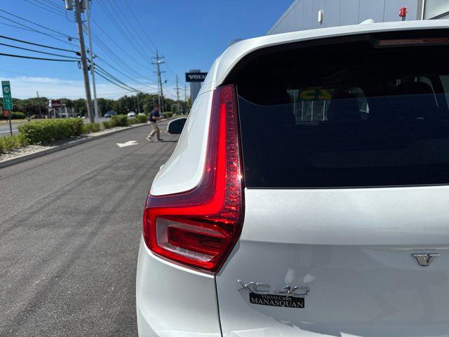 2025 VOLVO XC40 B5 CORE BRIGHT THEME photo 10