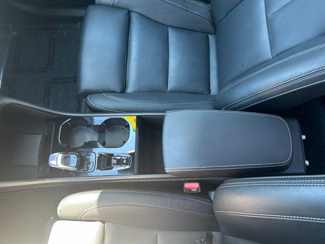 صورة مصغرة 29 لـ 2025 Volvo XC40 B5 PLUS BRIGHT THEME