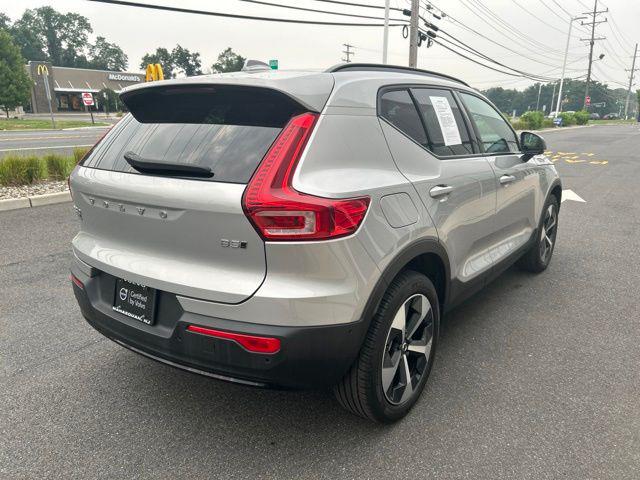 صورة 5 لـ 2025 Volvo XC40 B5 PLUS DARK THEME