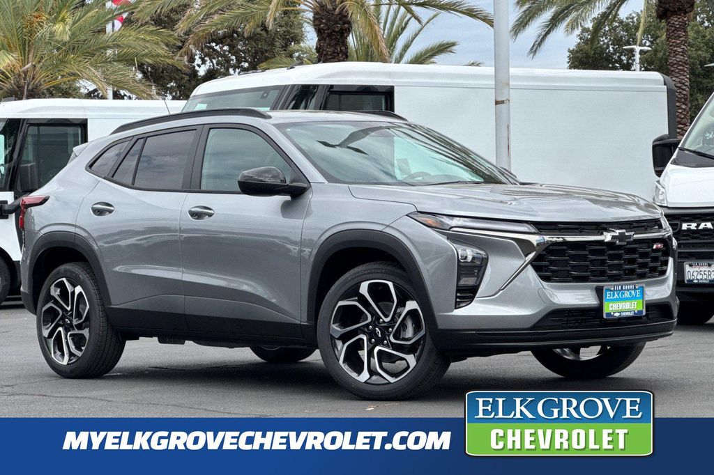 New 2026 Chevrolet Trax FWD 2RS