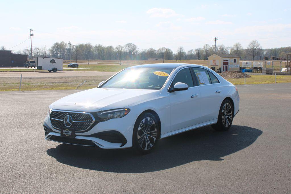 MERCEDES-BENZ E-CLASS - 4