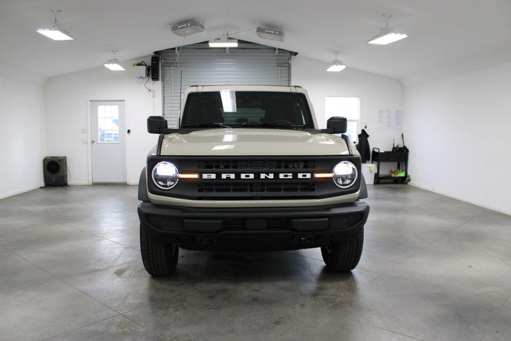 FORD BRONCO BIG BEND - 2