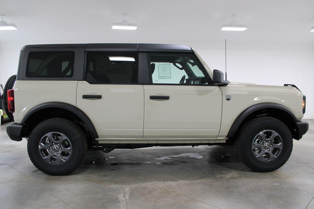 FORD BRONCO BIG BEND - 10