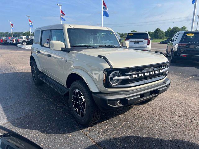 New 2026 Ford Bronco Outer Banks
