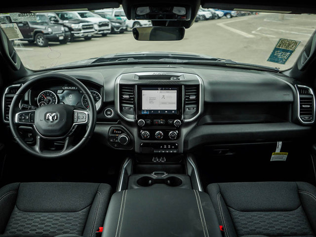 2026 RAM 1500 EXPRESS — миниатюра 11