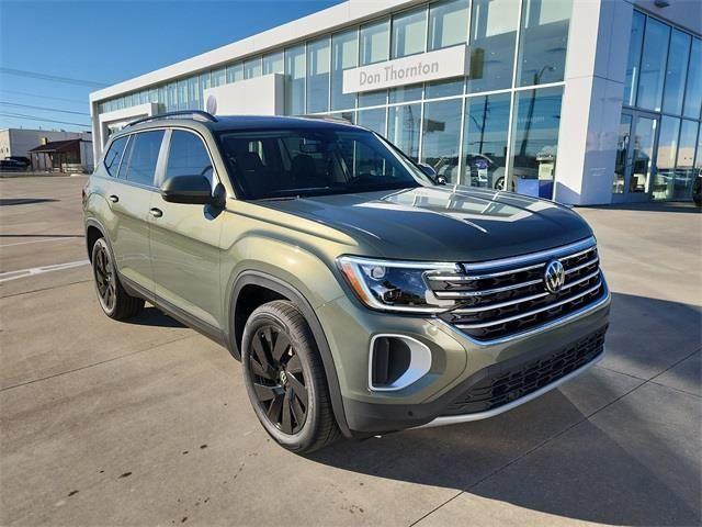 New 2026 Volkswagen Atlas 2.0T SE W/TECHNOLOGY