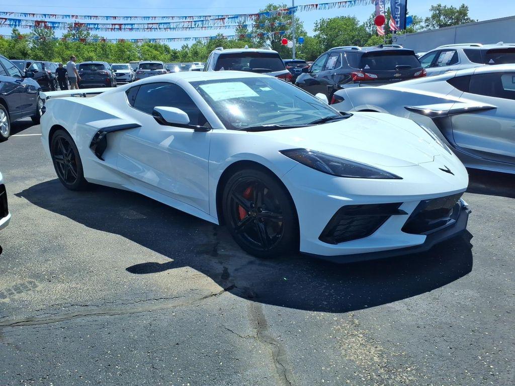 New 2026 Chevrolet Corvette Stingray w/2LT